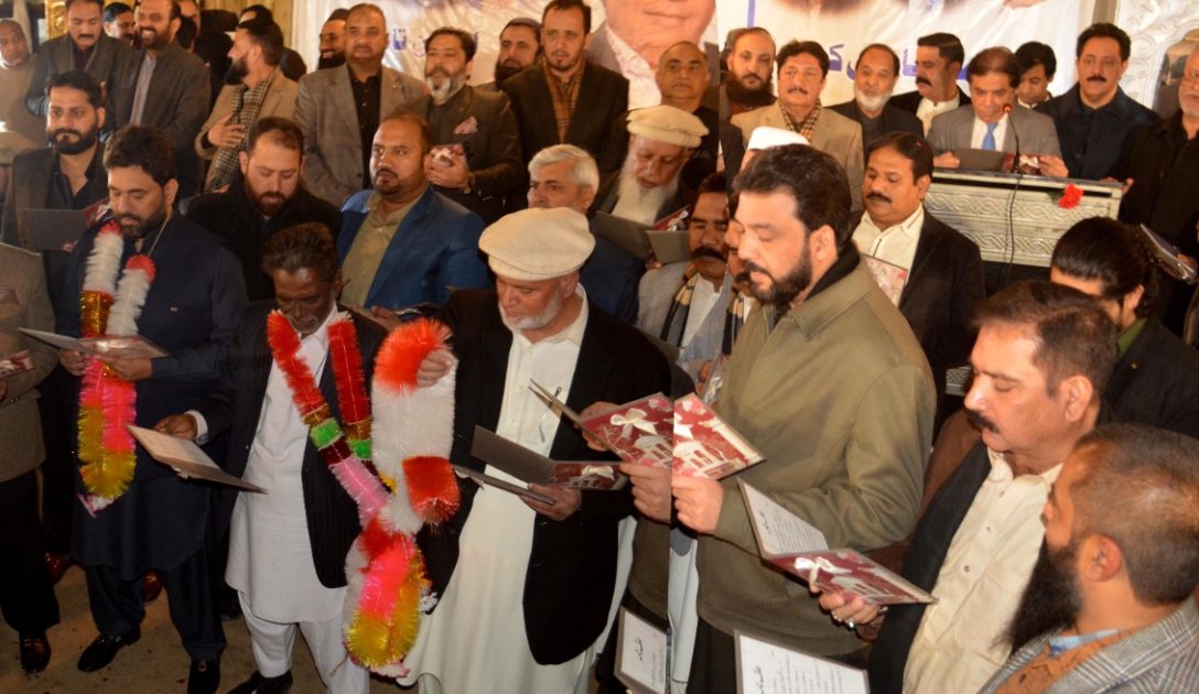 وزیر ریلوے حنیف عباسی