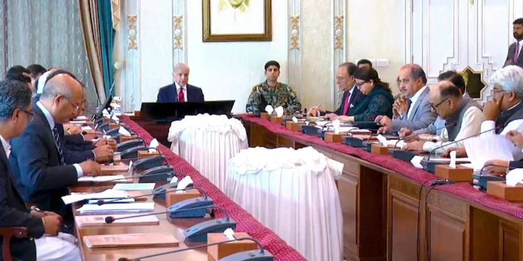 جمعہ کو اضافی چھٹی کیوں؟ حکومت کا بڑا فیصلہ سامنے آگیا