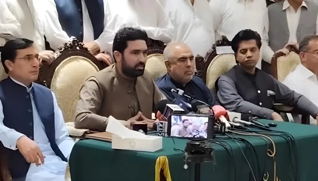پی ٹی آئی کا 27 ستمبر کا لانگ مارچ مؤخر، وجہ سامنے آگئی