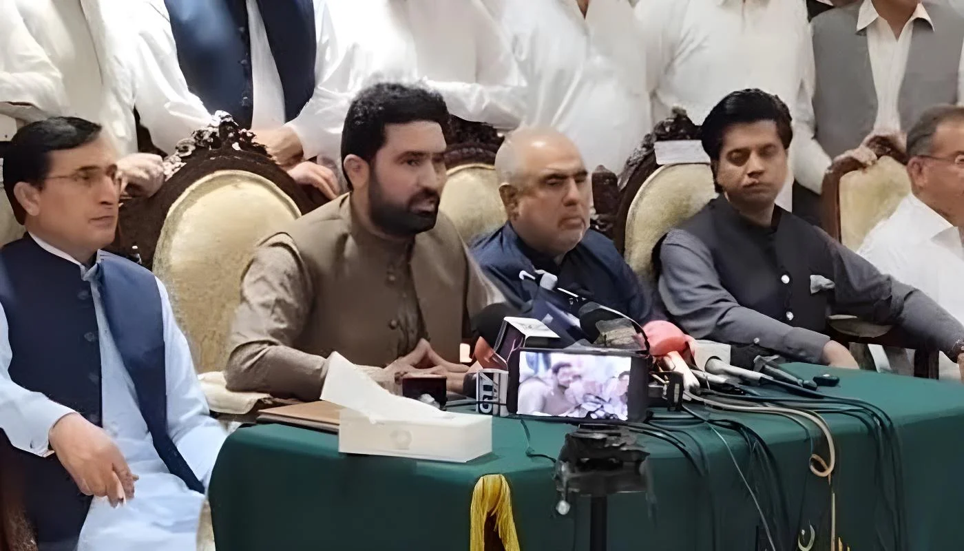 پی ٹی آئی کا 27 ستمبر کا لانگ مارچ مؤخر، وجہ سامنے آگئی